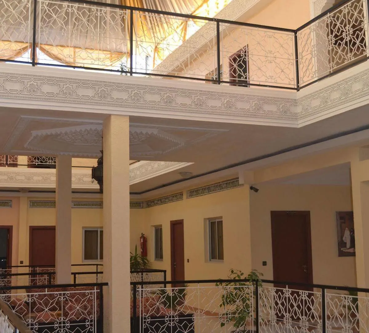מרקש Hotel Narjisse 2*,